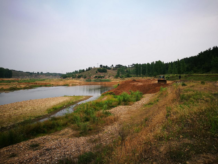 治理前的白路岗水库.jpg