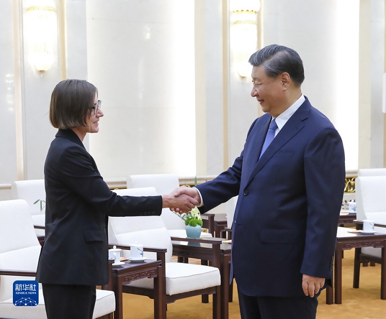 习近平2.jpg