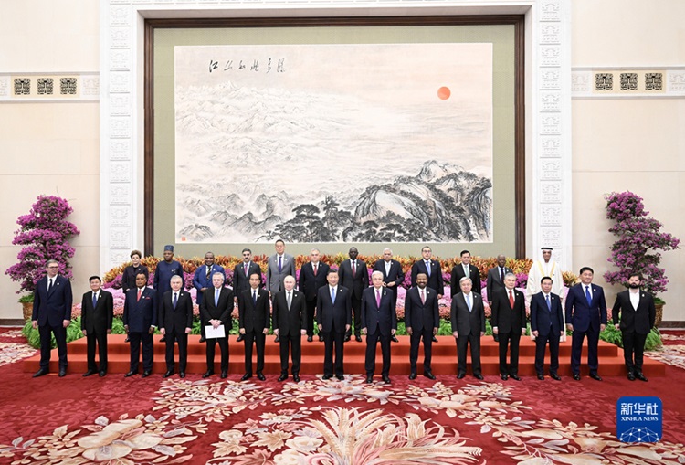 习近平3.jpg