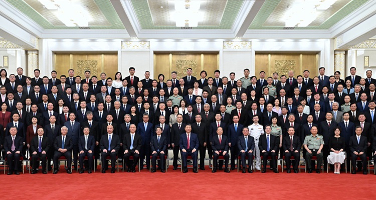 1719305408979025402.jpg 2.jpg